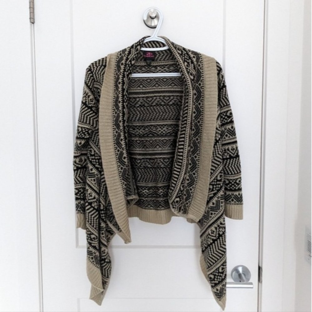 Bebe Pattern Cardigan
